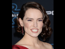 https://image.noelshack.com/fichiers/2019/51/3/1576671877-130326099-daisy-ridley-aa-10.jpg