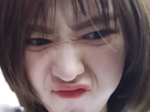 https://image.noelshack.com/fichiers/2020/11/2/1583861550-red-velvet-wendy-grimace.png