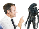 https://image.noelshack.com/fichiers/2020/16/2/1586871432-alien-vs-macron.png