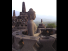 https://image.noelshack.com/fichiers/2020/17/4/1587657765-borobudur-perfect-buddha.jpg