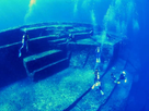 https://image.noelshack.com/fichiers/2020/17/4/1587673107-real-yonaguni-monument-750.jpg