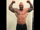 https://image.noelshack.com/fichiers/2020/18/6/1588432273-hafthor-julius-bjornsson-affute-comme-jamais-pour-ses-derniers-strongman-3c590be573e4ca86841e22c99159d9e2630f9d2f.jpg