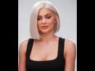 https://image.noelshack.com/fichiers/2020/19/4/1588844342-kylie-jenner2-cropped.png