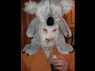 https://image.noelshack.com/fichiers/2020/20/1/1589212974-man-with-koala-mask-drinking-funny-wtf-image.jpg