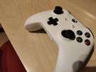 https://image.noelshack.com/minis/2020/43/3/1603313550-manette-xbox.png