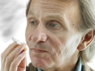 https://image.noelshack.com/fichiers/2020/45/7/1604808551-houellebecq-fume-3.png