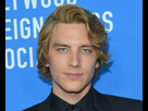 https://image.noelshack.com/fichiers/2020/46/1/1604880435-cody-fern-at-the-hfpas-annual-grants-banquet-1537391367-view-0.jpg