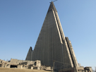 https://image.noelshack.com/fichiers/2020/47/6/1605922570-ryugyong-hotel-05.jpg