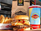 https://image.noelshack.com/fichiers/2021/01/4/1610046578-fat-burger-paris-restaurant-fast-food-etats-unis-los-angeles.jpg