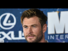 https://image.noelshack.com/fichiers/2021/02/4/1610663183-chris-hemsworth-devoile-son-impressionnante-musculature-chris-pratt-se-moque-de-lui-photo.jpg