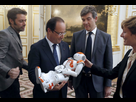 https://image.noelshack.com/fichiers/2021/03/5/1611301227-francois-hollande-arnaud-montebourg-robot-2549028.jpg