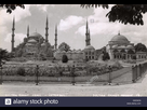 https://image.noelshack.com/fichiers/2021/05/3/1612378873-mosquee-bleue-istanbul-turquie-date-vers-1930-g3cncn.jpg