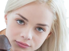 https://image.noelshack.com/fichiers/2021/07/7/1613903640-elsa-jean.png