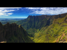 https://image.noelshack.com/fichiers/2021/13/2/1617132285-drakensberg-mountains-hiking-trail-south-africa-229354479.jpeg