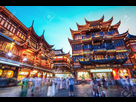 https://image.noelshack.com/fichiers/2021/13/3/1617181565-21858789-beau-jardin-yuyuan-dans-la-nuit-le-quartier-commercant-traditionnel-a-shanghai-en-chine.jpg