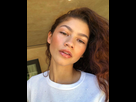 https://image.noelshack.com/fichiers/2021/15/1/1618263534-zendaya-4.jpg