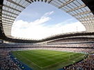 https://image.noelshack.com/fichiers/2021/17/7/1619956954-manchester-city-stadium-12645.jpg