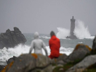 https://image.noelshack.com/fichiers/2021/18/7/1620586743-830x532-tempete-amelie-bretagne-aussi.jpg