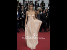 https://image.noelshack.com/fichiers/2021/19/1/1620610928-camila-morrone-strapless-long-backless-evening-prom-dress-2017-cannes-film-festival-red-carpet-1.jpg