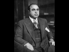 https://image.noelshack.com/fichiers/2021/20/6/1621636403-al-capone-in-1930.jpg