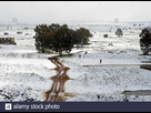 https://image.noelshack.com/fichiers/2021/20/6/1621696709-paysage-de-neige-4-by4-route-boueuse-dans-la-neige-2bm3egt.jpg