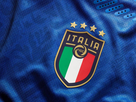 https://image.noelshack.com/fichiers/2021/23/1/1623096745-maillot-italie-puma-2020-2021-img1.jpg