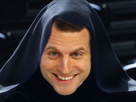 https://image.noelshack.com/fichiers/2021/29/2/1626781619-empereurmacron.png