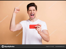 https://image.noelshack.com/fichiers/2021/31/2/1628026363-depositphotos-471101006-stock-photo-photo-of-delighted-successful-person.jpg