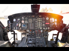 https://image.noelshack.com/fichiers/2021/32/6/1628969797-67117760-helicoptere-de-cockpit-panneau-d-instruments-interieur-du-tableau-de-bord-du-controle-des-helicopter.jpg