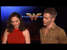 https://image.noelshack.com/fichiers/2021/33/3/1629296517-gal-gadot-wonder-woman.gif