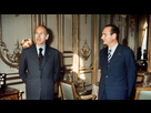 https://image.noelshack.com/fichiers/2021/33/6/1629558902-valery-giscard-d-estaing-alors-president-de-la-republique-et-jacques-chirac-son-premier-ministre-le-24-decembre-1974-a-paris-6215430.jpg