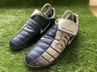 https://image.noelshack.com/fichiers/2021/35/7/1630810172-nike-total-90-totalissimo-astro-turf-football.jpg