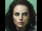 https://image.noelshack.com/fichiers/2021/36/4/1631181687-natalie-portman-as-badass-ellen-ripley.png