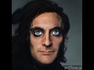 https://image.noelshack.com/fichiers/2021/36/5/1631290273-marty-feldman-as-an-unlucky-wizard-with-bulging-eyes.png