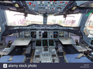 https://image.noelshack.com/fichiers/2021/38/1/1632138948-airbus-a380-cockpit-l-a380-est-le-plus-grand-avion-de-passagers-dans-le-monde-ewhhhf.jpg