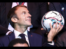 https://image.noelshack.com/fichiers/2021/42/1/1634588671-emmanuel-macron-joue-au-foot-a-poissy-un-but-le.jpg