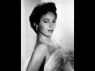 https://image.noelshack.com/fichiers/2021/42/4/1634842183-dorothy-dandridge-1950s-short-hairstyle.jpg