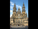 https://image.noelshack.com/fichiers/2021/43/5/1635526092-800px-catedral-de-santiago-de-compostela-2010.jpg