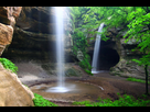 https://image.noelshack.com/fichiers/2021/43/6/1635589738-starved-rock-state-park-waterfalls.jpg