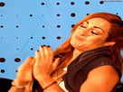 https://image.noelshack.com/fichiers/2021/43/7/1635633613-becky-lynch-qui-ploplodit.gif