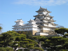 https://image.noelshack.com/fichiers/2021/44/7/1636317265-himeji-castle-the-keep-towers.jpg