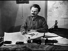 https://image.noelshack.com/fichiers/2021/45/2/1636494285-trotsky.jpg