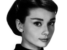 https://image.noelshack.com/fichiers/2021/45/4/1636657994-audrey-hepburn-e1506127426476.jpg