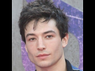 https://image.noelshack.com/fichiers/2021/45/6/1636769760-ezra-miller-9.jpg