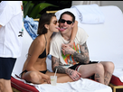 https://image.noelshack.com/fichiers/2021/46/5/1637328011-pete-davidson-and-girlfriend-kaia-gerber-spend-pda-filled-weekend-in-miami-3.jpg