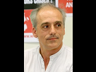 https://image.noelshack.com/fichiers/2021/49/1/1638800331-170px-philippe-poutou-2011-cropped-2.jpg