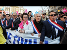 https://image.noelshack.com/fichiers/2021/49/3/1638987353-manif-pour-tous-collard-boutin-2407457.jpg