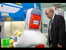 https://image.noelshack.com/fichiers/2021/49/4/1639040022-jean-yves-le-drian-a-inaugure-le-laboratoire-p4.jpg