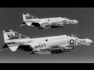 https://image.noelshack.com/fichiers/2021/49/5/1639165258-1280px-f-4bs-vf-213-in-flight-over-vietnam-c1967.jpg