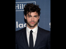 https://image.noelshack.com/fichiers/2022/01/1/1641215541-matthew-daddario-in-2016.jpg